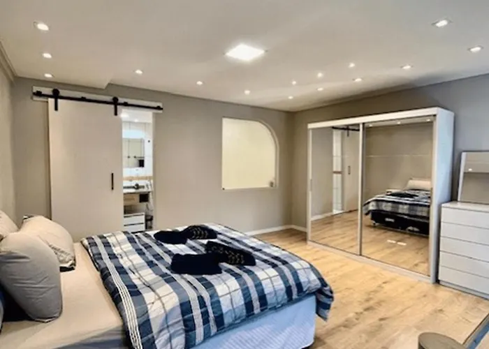 Saint Sebastian Flat 616 - Com Hidro! Ate 3 Pessoas, Duplex, No Centro