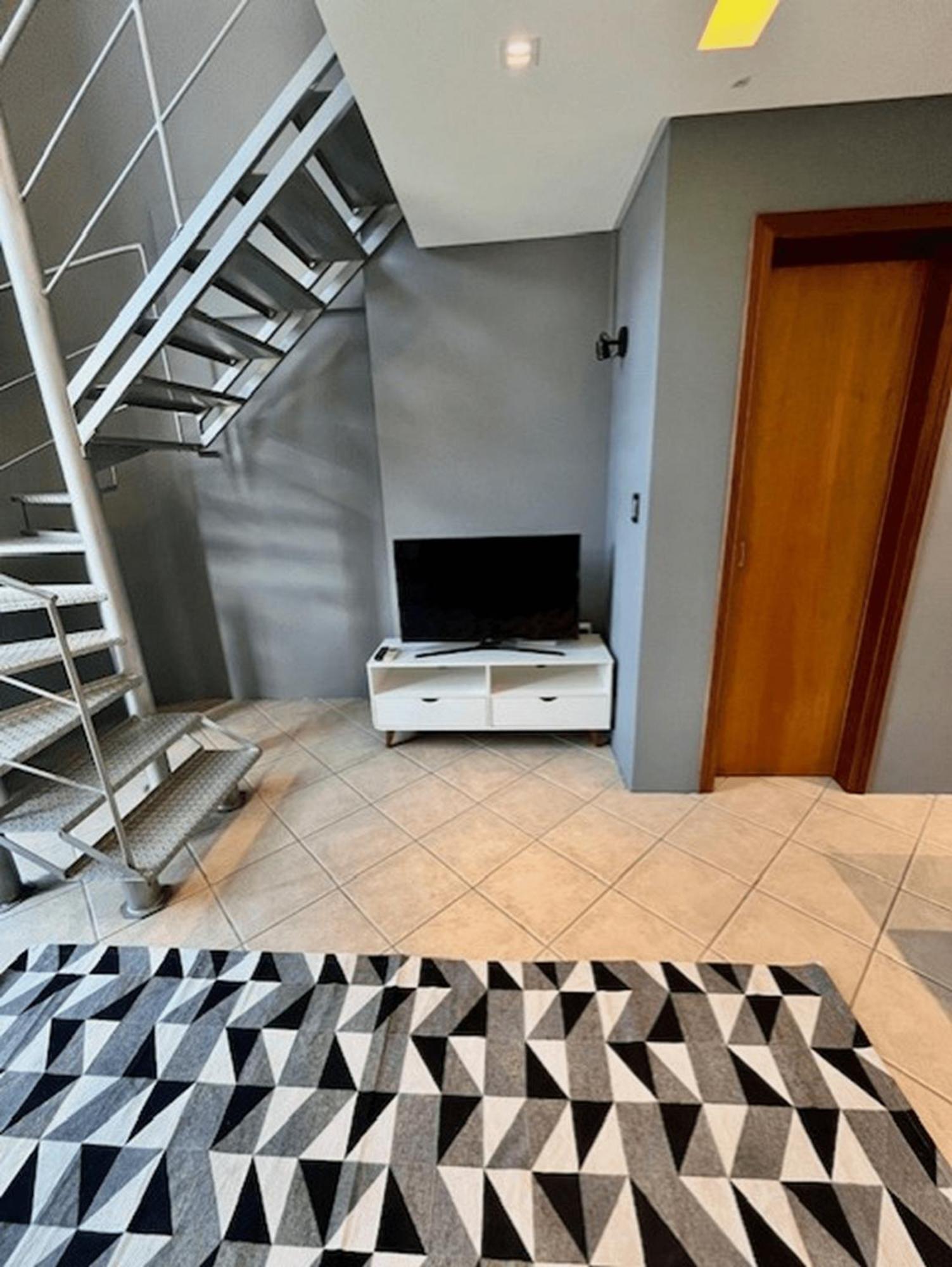 Saint Sebastian Flat 616 - Com Hidro! Ate 3 Pessoas, Duplex, No Centro *